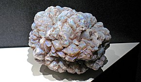 Файл:290px-Precious opal after glendonite (White Cliffs Opal Field, New South Wales, Australia).jpg
